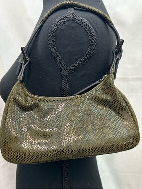 Sabina New York Y2K Metallic Olive Leather Baguette Shoulder Bag